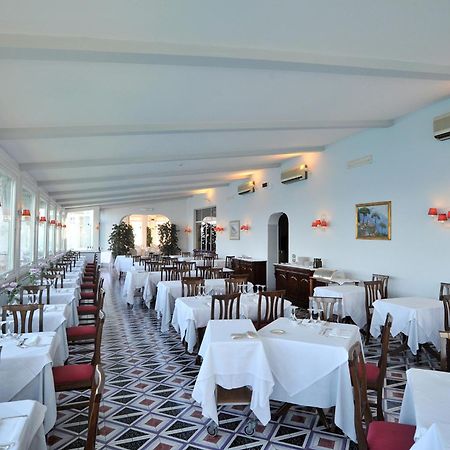 Hotel Belvedere Конка-дей-Марині Екстер'єр фото