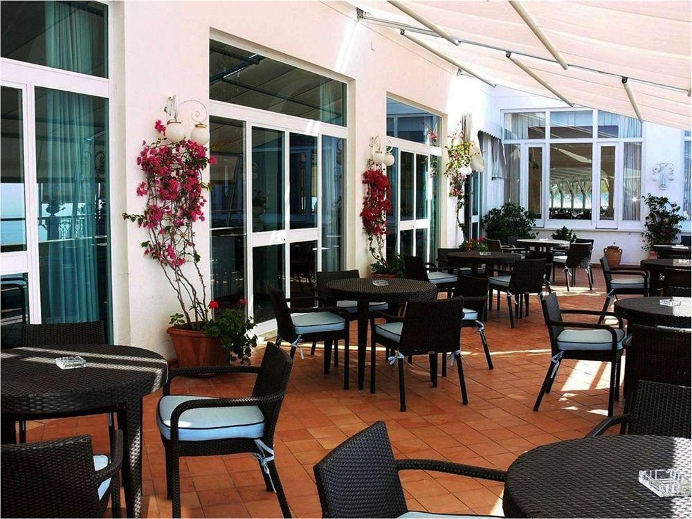 Hotel Belvedere Конка-дей-Марині Екстер'єр фото