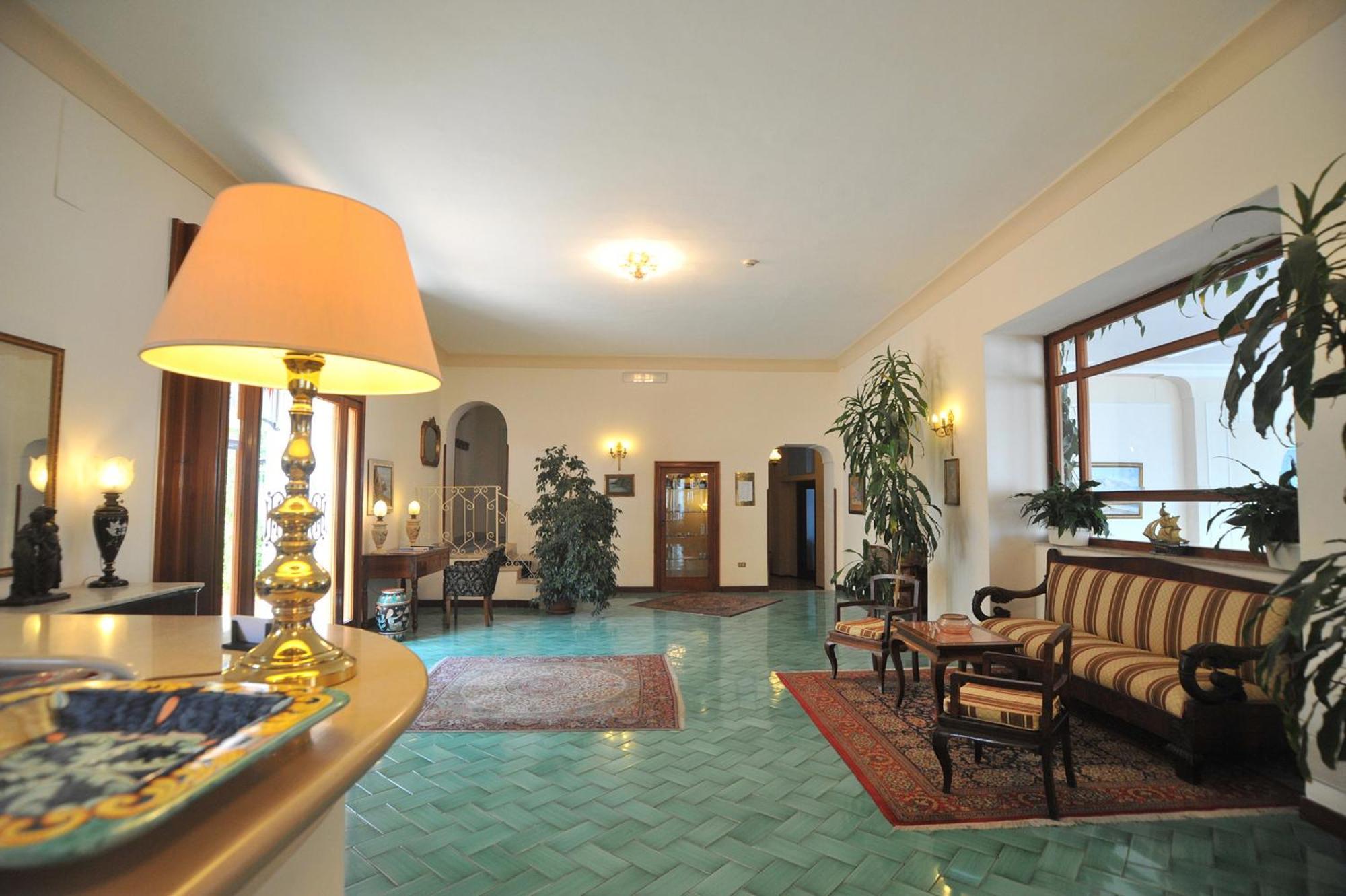 Hotel Belvedere Конка-дей-Марині Екстер'єр фото