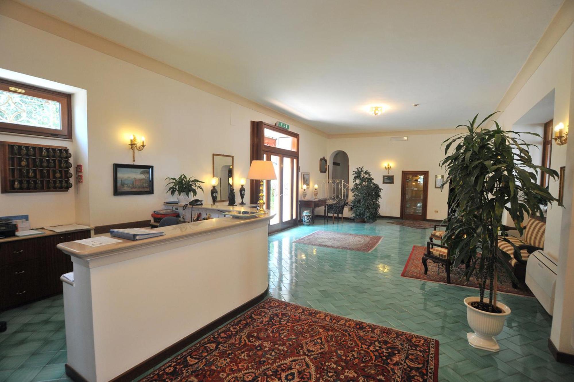 Hotel Belvedere Конка-дей-Марині Екстер'єр фото